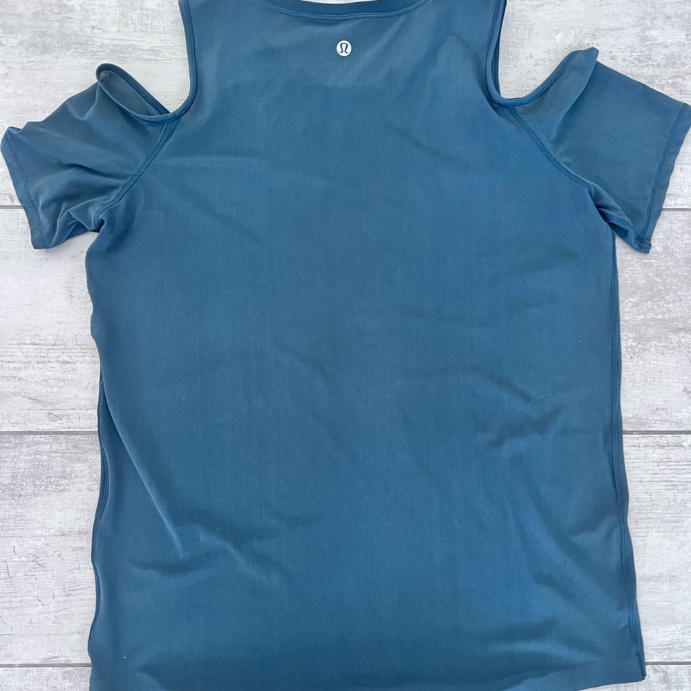 Lululemon ready set sheer top EUC size 6 women’s blue - Picture 3 of 5